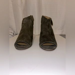 Splendid Woman’s Heels